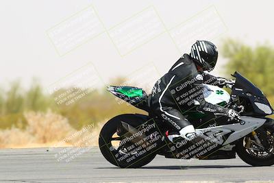 media/Mar-28-2022-Superbike Trackdays (Mon) [[b8603d0f67]]/Advanced Group (1pm-130pm)/Turn 9/